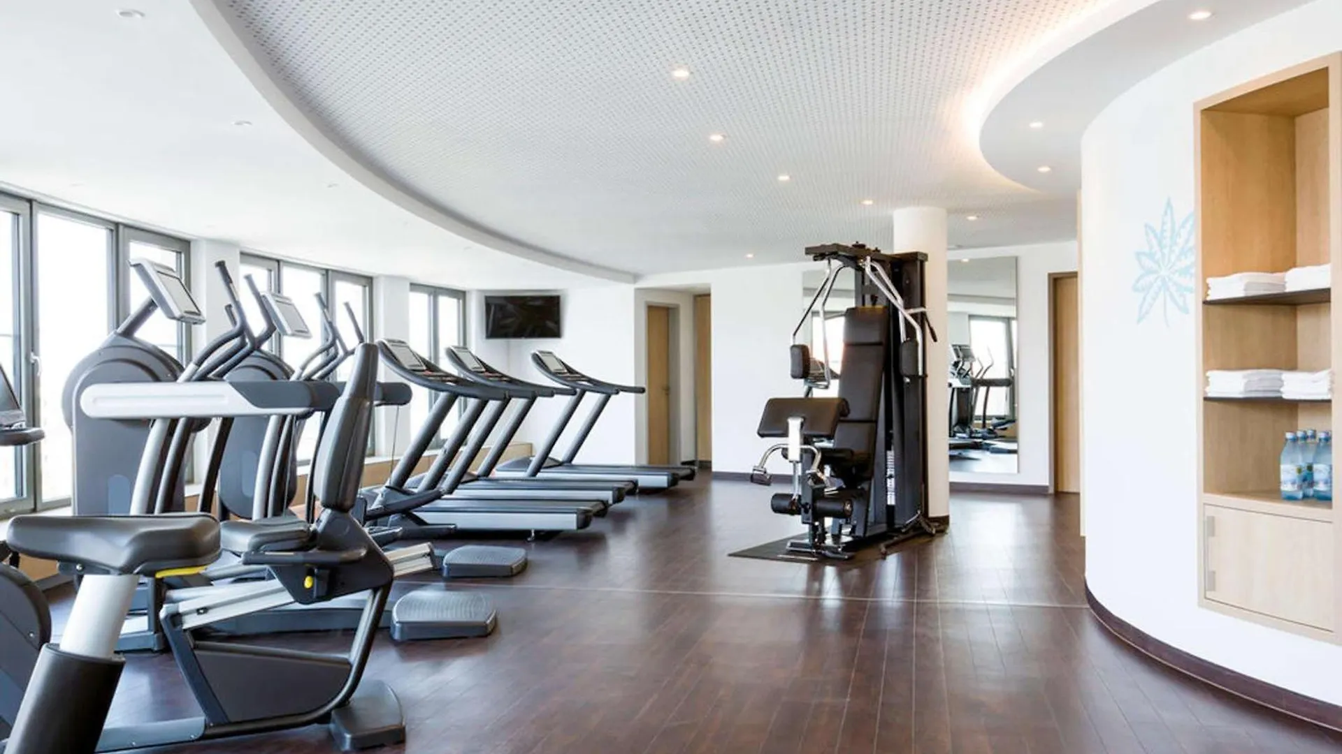 Novotel Nuernberg Centre Ville 4*, Neurenberg